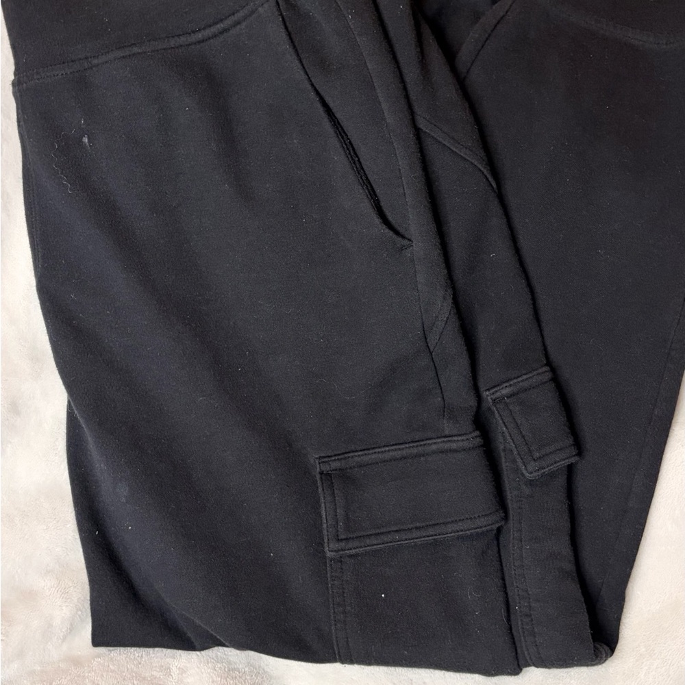 Old Navy Black Cargo Sweatpants with Drawstring